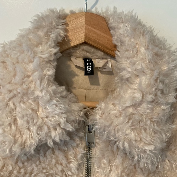 H&M Sherpa/Teddy Jacket Fuzzy Size XS - Picture 8 of 13